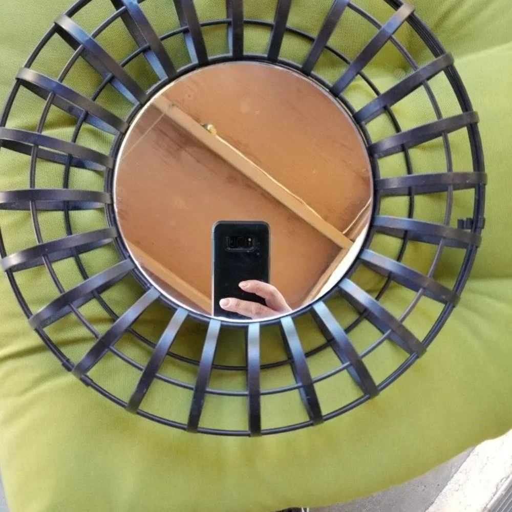 Beautiful mirror circular pattern to be hung could fill the circle with fake flo